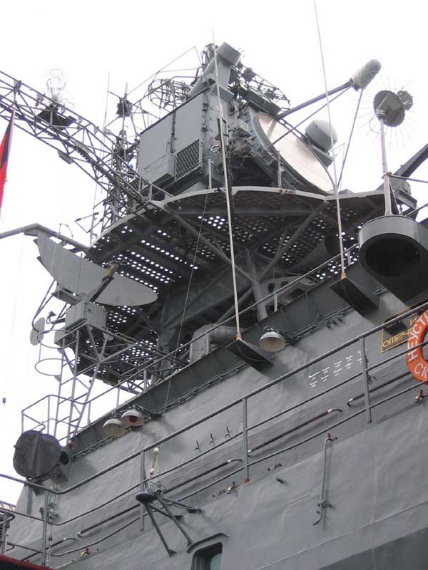 F712 Neustrashimy Kiel06 05