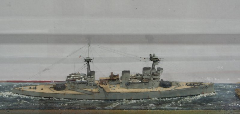 Andrzej Brozyna  HMS indomitable 1000 