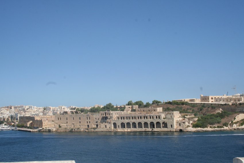 Valetta_from_from_the_water