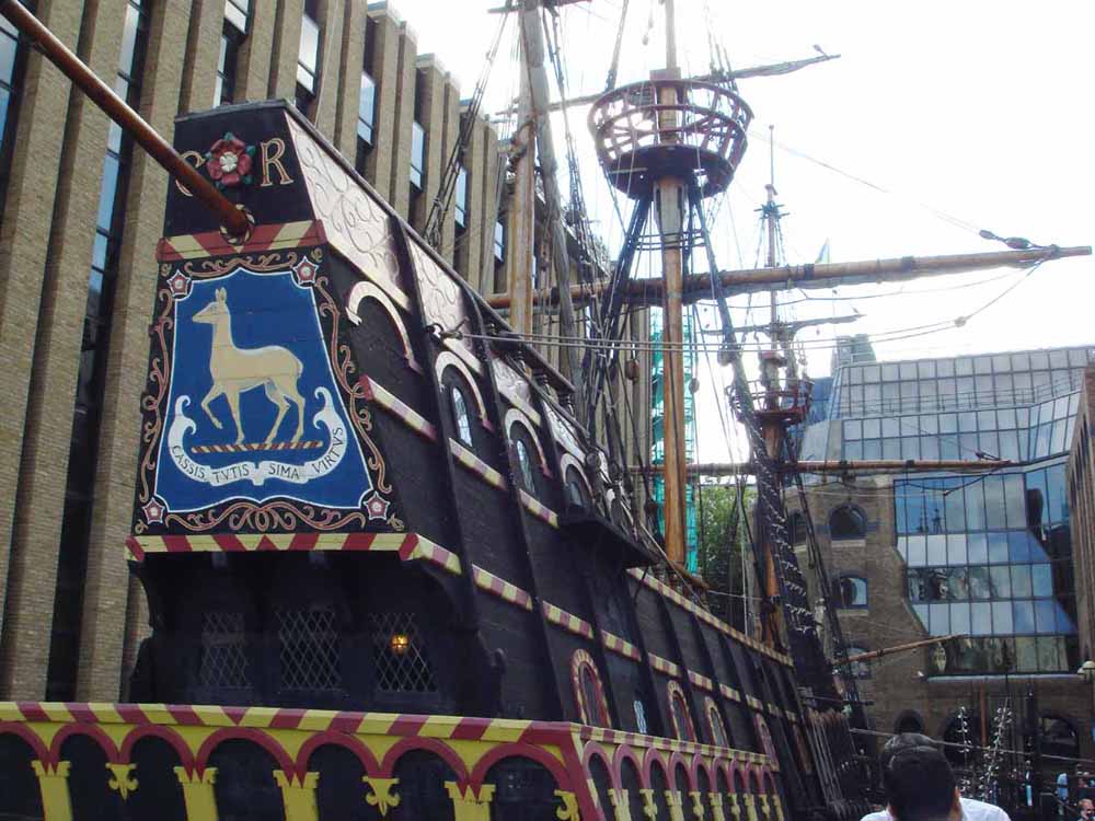 goldenhind-11