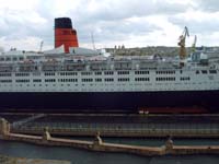 qe2-11