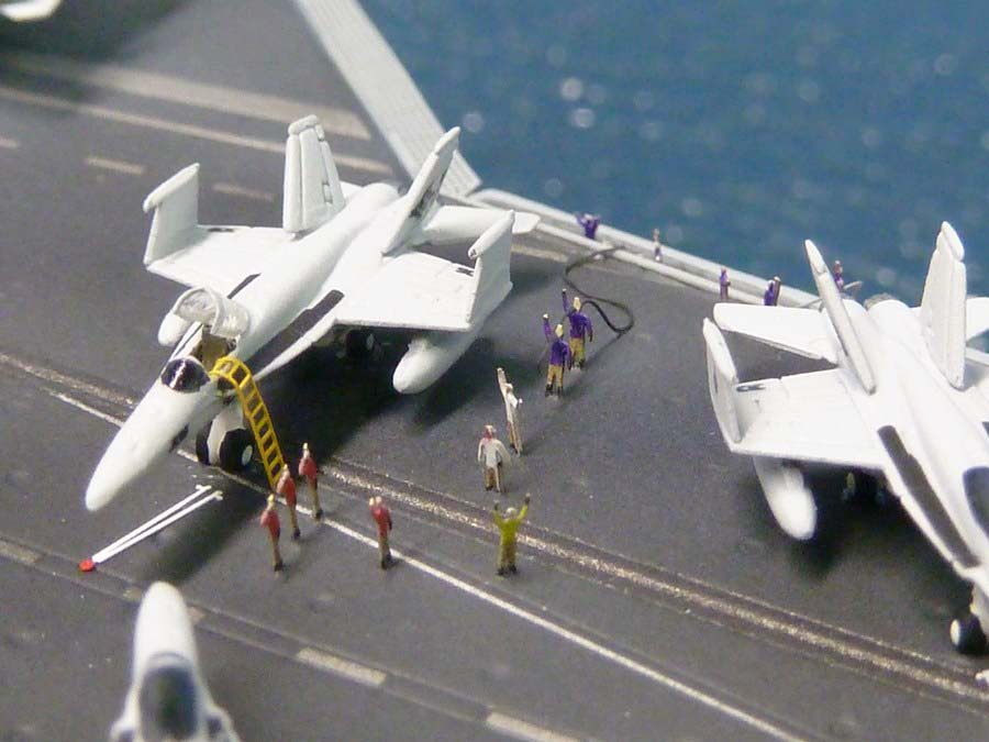 USS-Nimitz-092