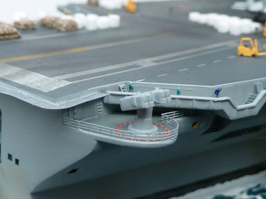 USS-Nimitz-119