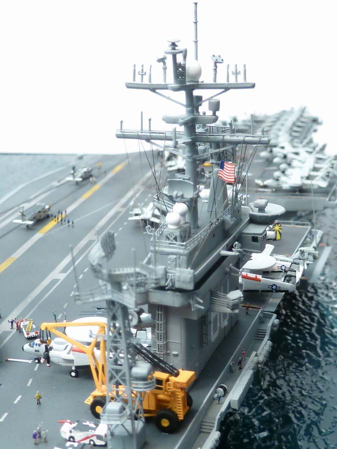 USS-Nimitz-125