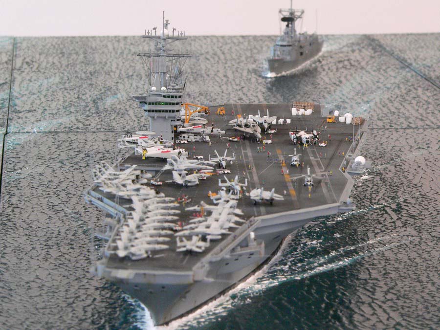 USS-Nimitz-140