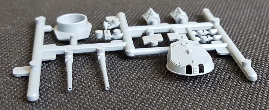 Sprue-V-turret-face