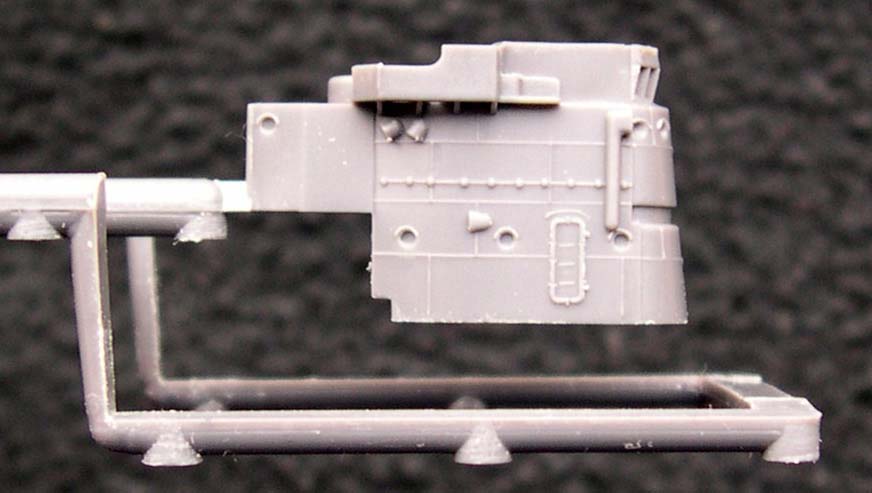 Sprue-M-side